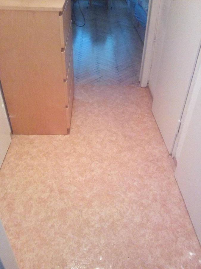 Flat 18 Minutes From Vaclavske Namesti Habitación en casa particular