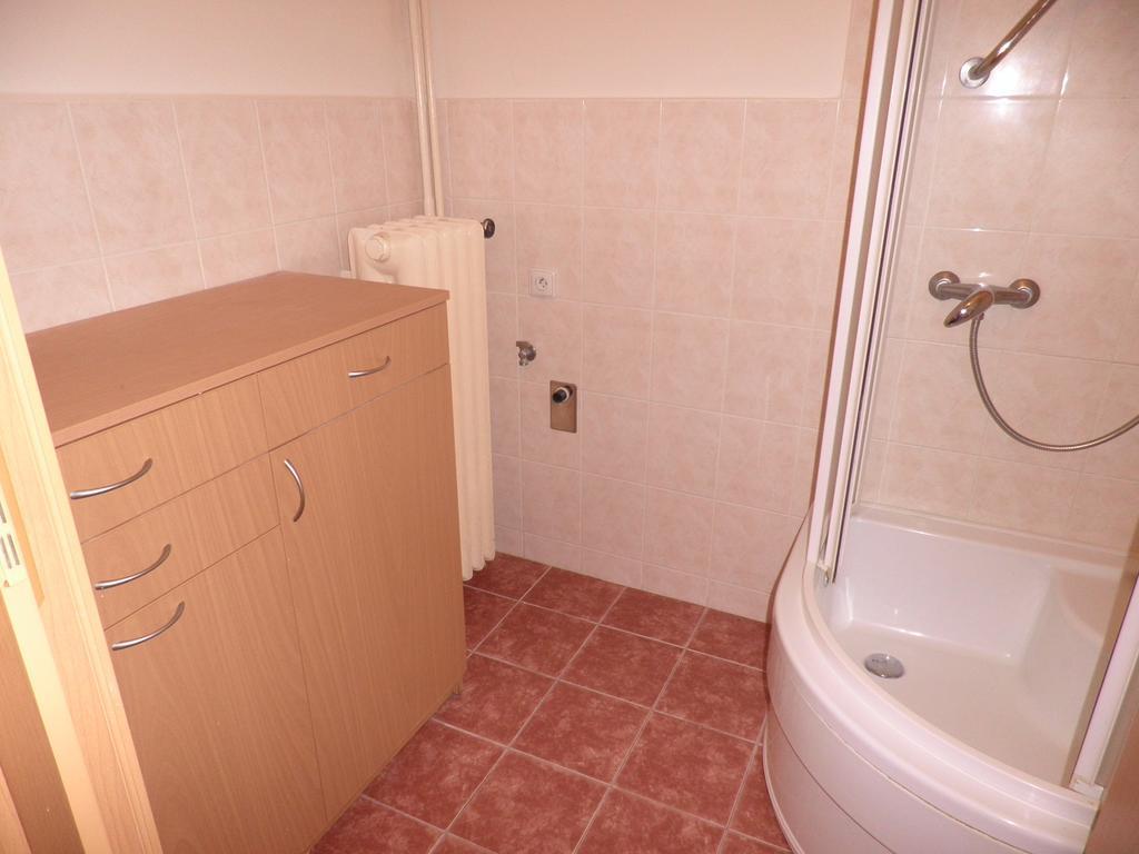 Hospedagem domiciliar Flat 18 Minutes From Vaclavske Namesti